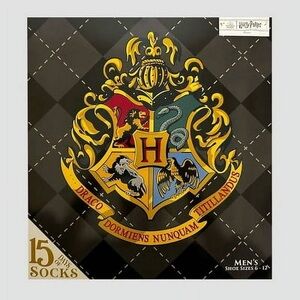 Harry Potter Men's Hogwarts Crest Socks Black and Gold 15 Days Advent Calendar